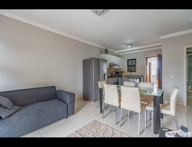 2 BEDROOM APARTMENT TO LET IN UMHLANGA RIDGE